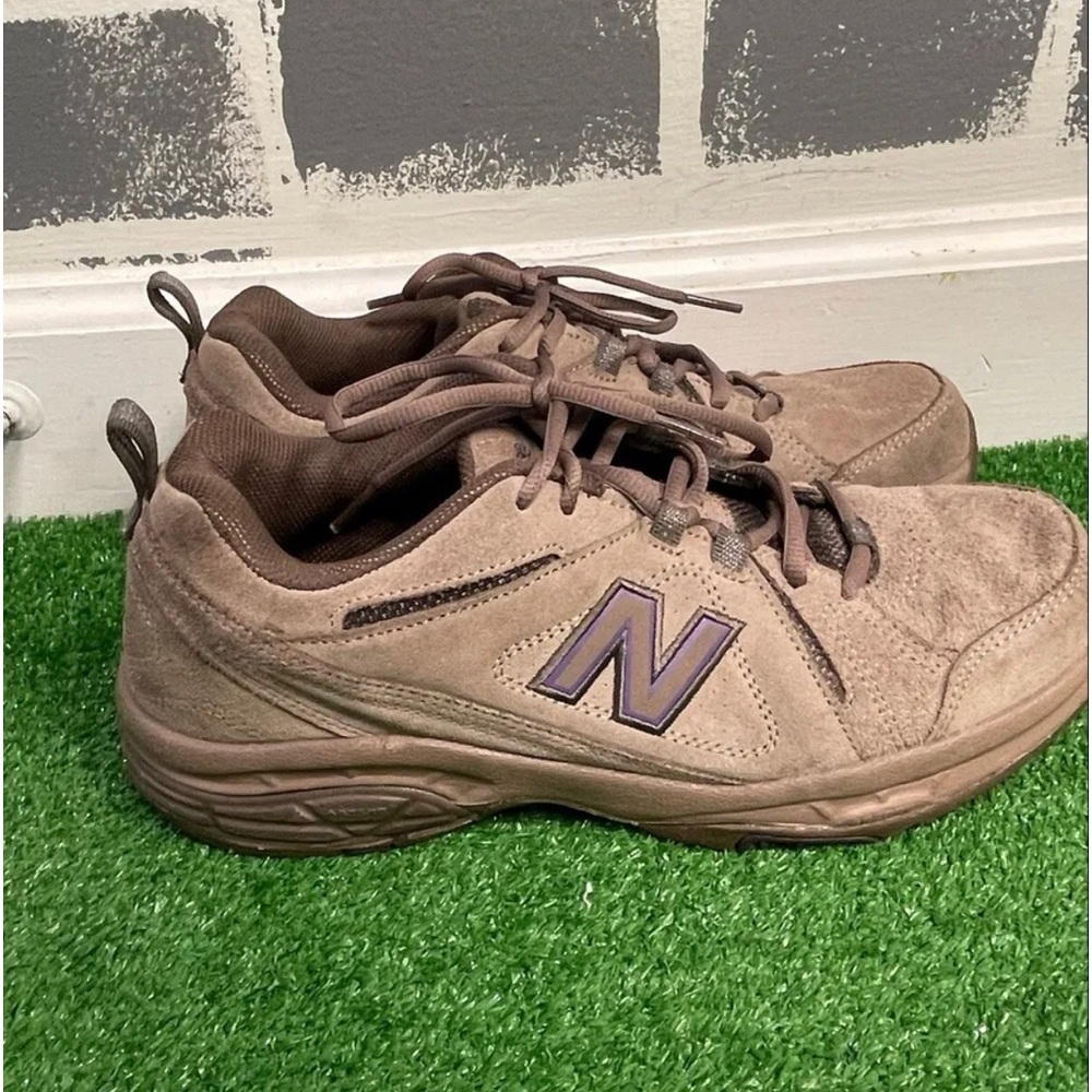 New Balance 608v3 women’s 10 WX608V30 Brown Tan Athletic Shoes